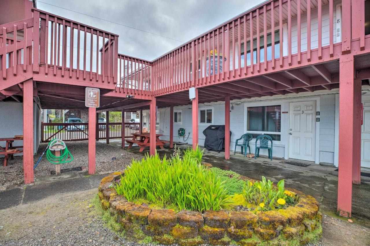 Rockaway Beach Condo - Beach Access Nearby! Exterior photo