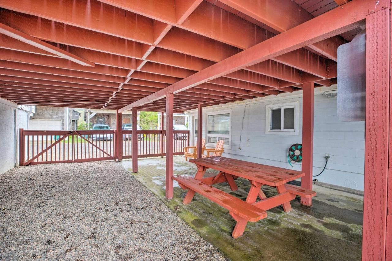 Rockaway Beach Condo - Beach Access Nearby! Exterior photo
